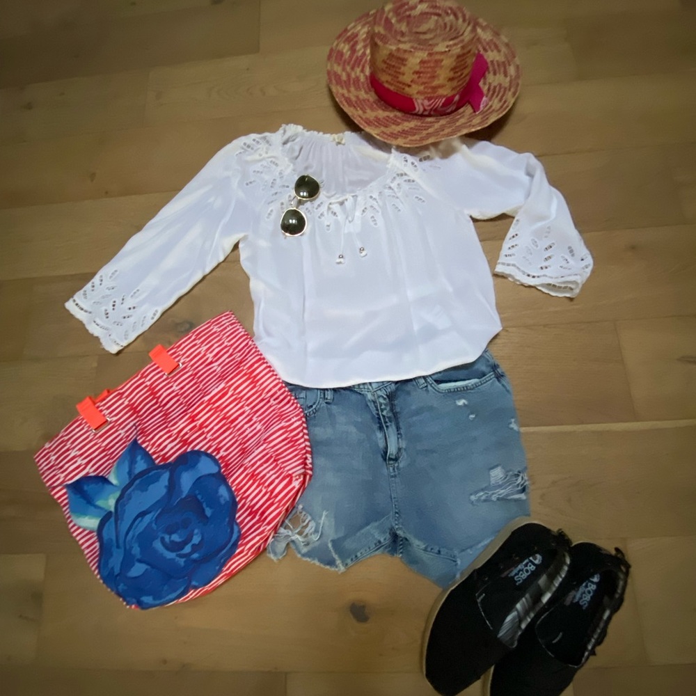 LNWT 🌸TRIBAL JEANS 🏹 Boho White Blouse🌸